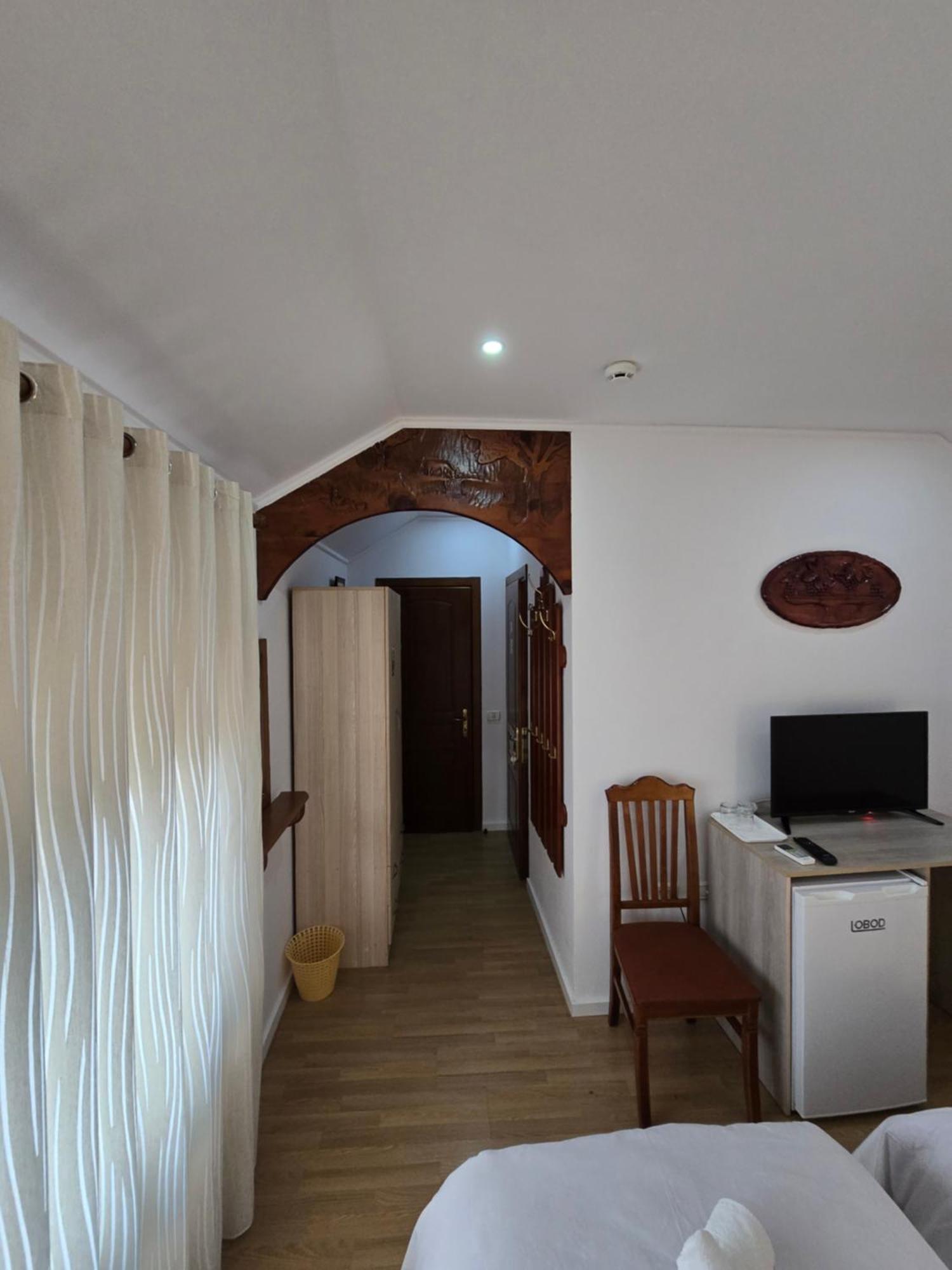 Vila Korani Tirana Exterior foto